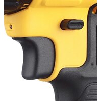 DeWalt DCD771D2 (с 2-мя АКБ 2 Ah) Image #9