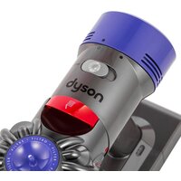 Dyson V8 Total Clean Image #11